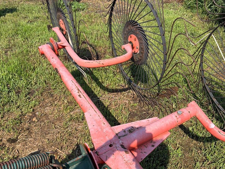 5-wheel-3pt-rake-image-7
