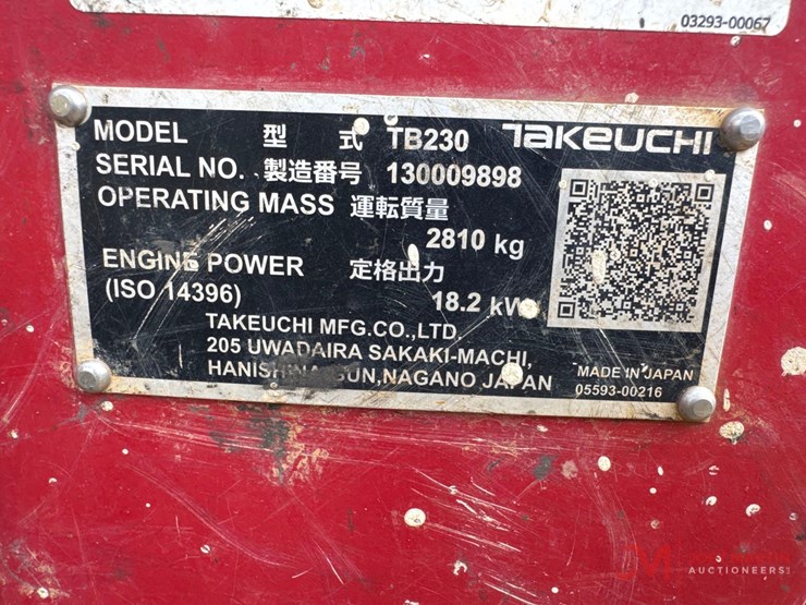 takeuchi-tb230-image-30