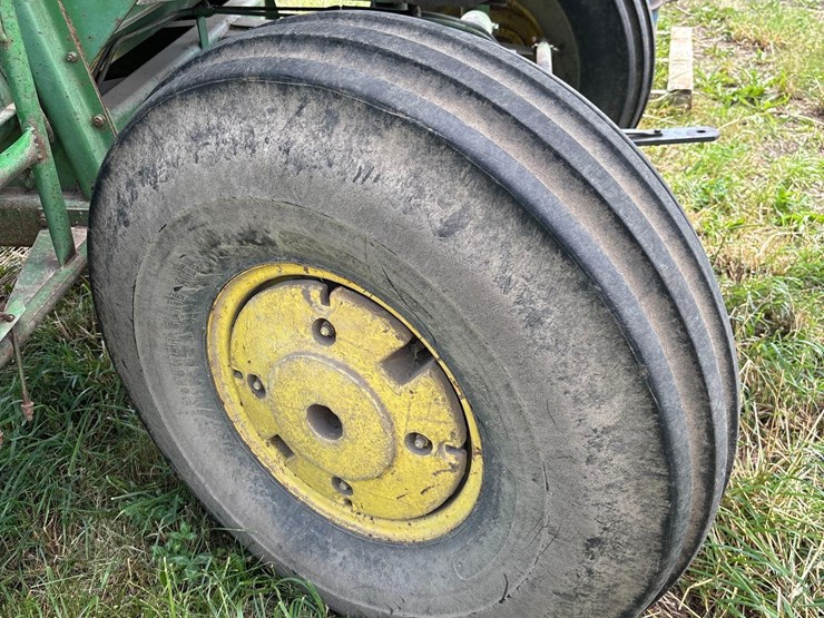 john-deere-6600-image-44