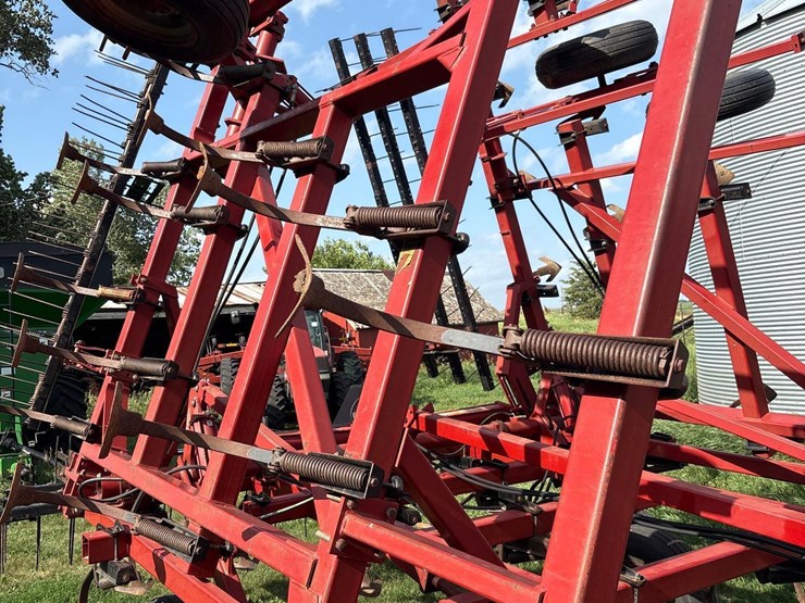 case-ih-4300-image-13