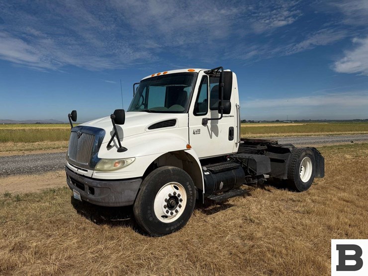 2006-international-durastar-4400-image-4