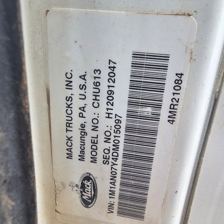 2013 MACK CHU613 DAYCAB TRUCK