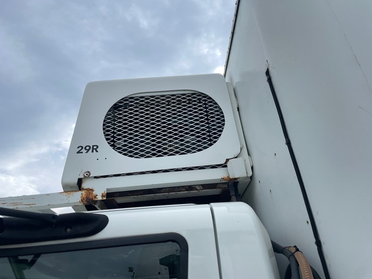 2016-international-durastar-4400-image-37