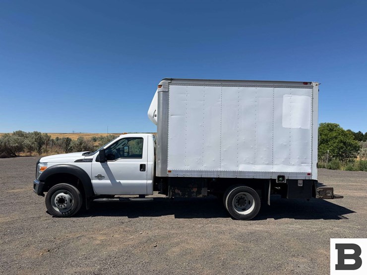2013-ford-f550-image-3