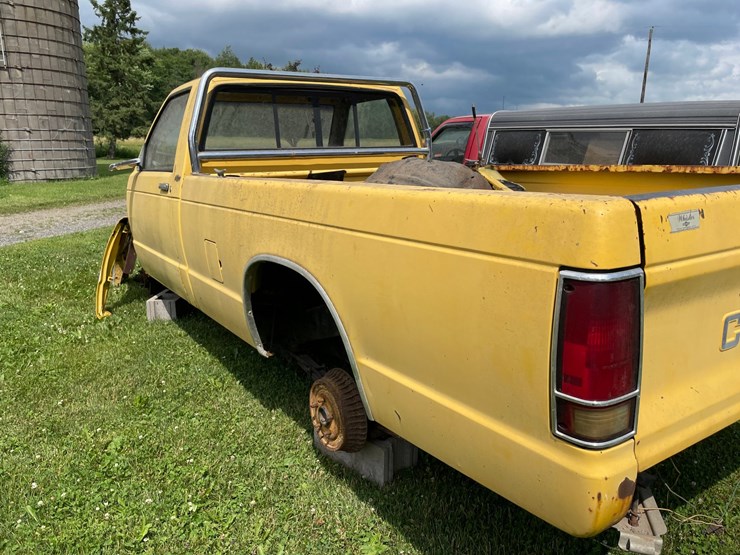 1987-chevrolet-s10-image-14