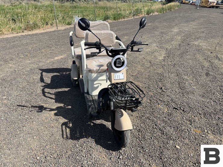 2026-sdlanch-irgc40-mini-golf-cart-image-15