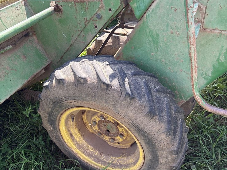 john-deere-800-image-8