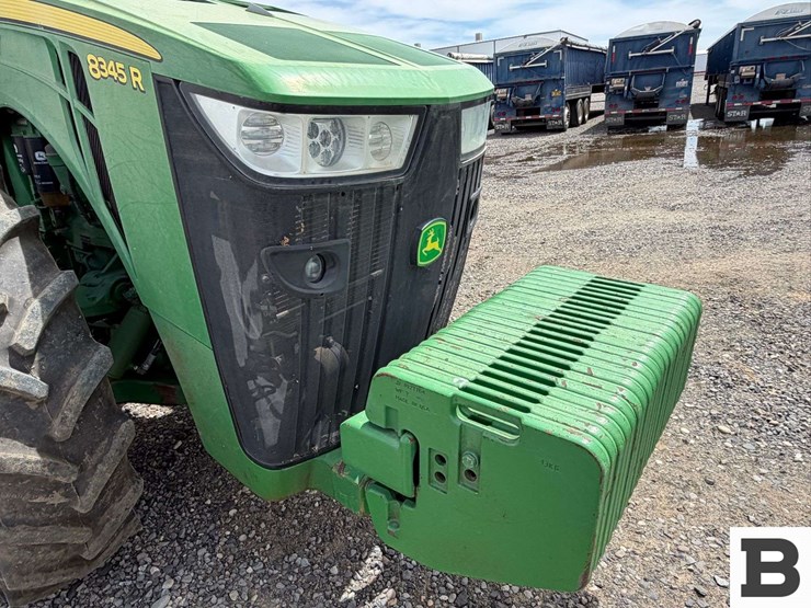 2014-john-deere-8345r-image-40