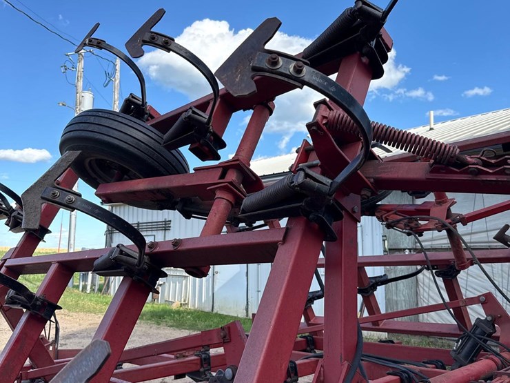 case-ih-4600-image-54