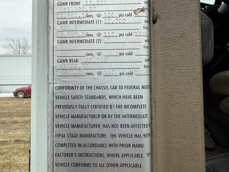 2006-international-(inoperable)-5900i-day-cab-image-12