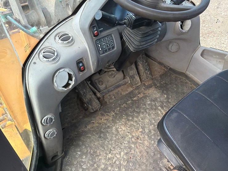 2007-volvo-l70f-image-41