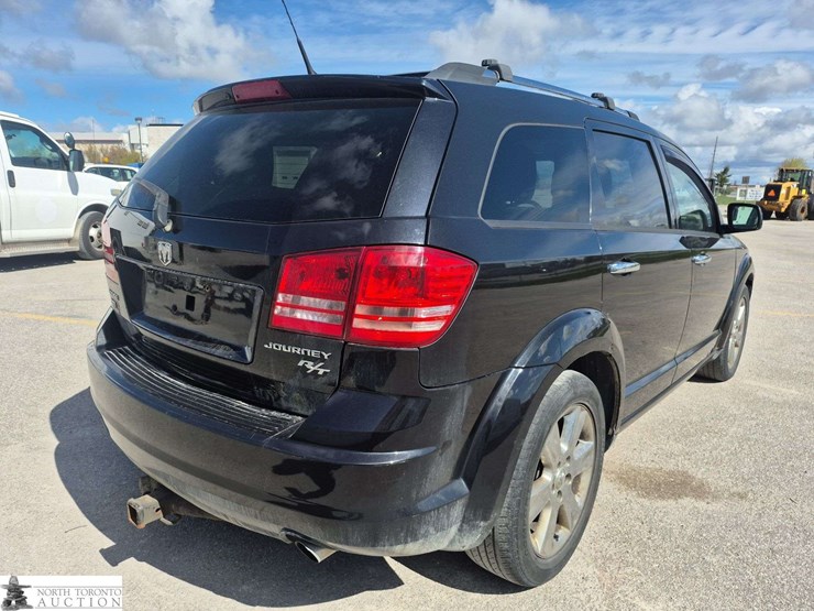 2010-dodge-journey-image-5