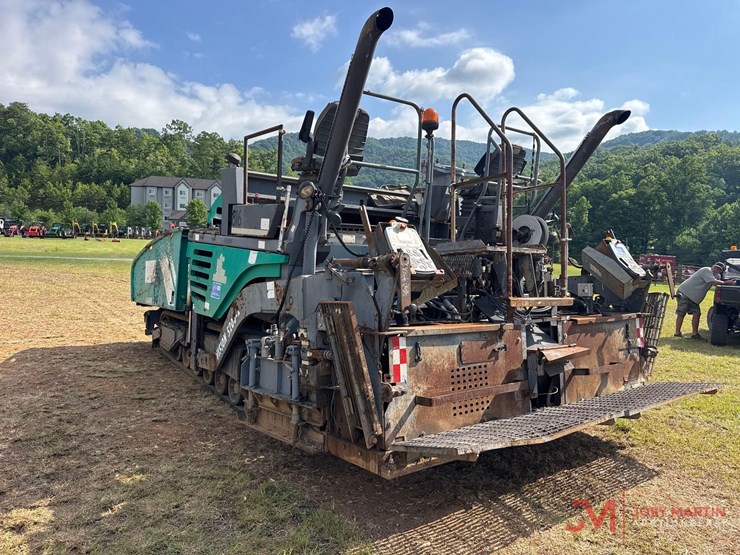 vogele-vision-5200-2-tracked-asphalt-paver-image-4
