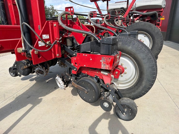 2012-case-ih-1250-image-7
