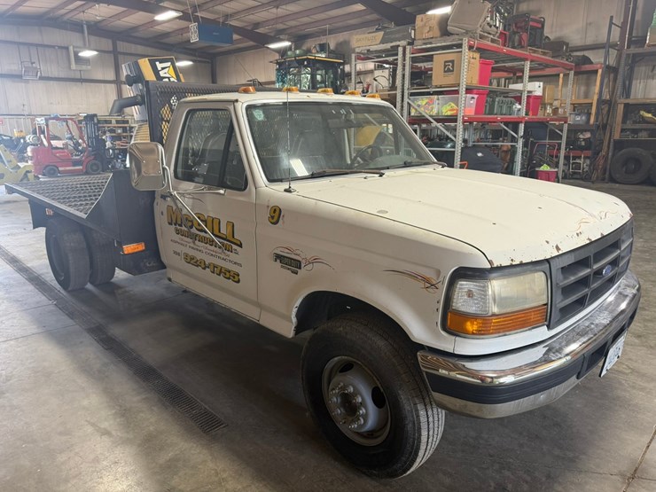 #2079-•-1997-ford-super-duty-flatbed-truck-image-7