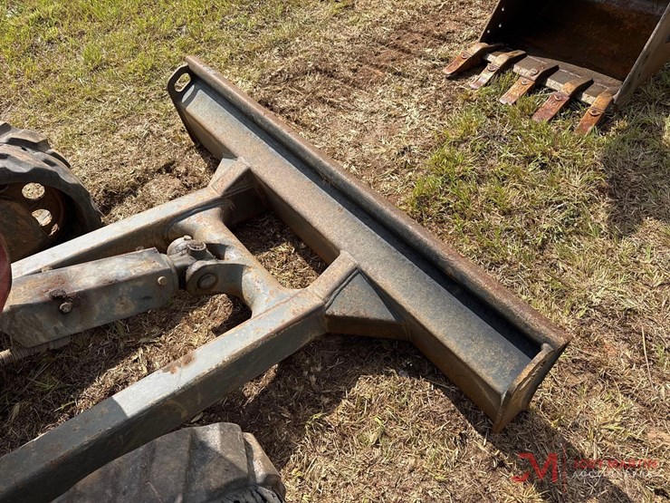 takeuchi-tb230-image-13