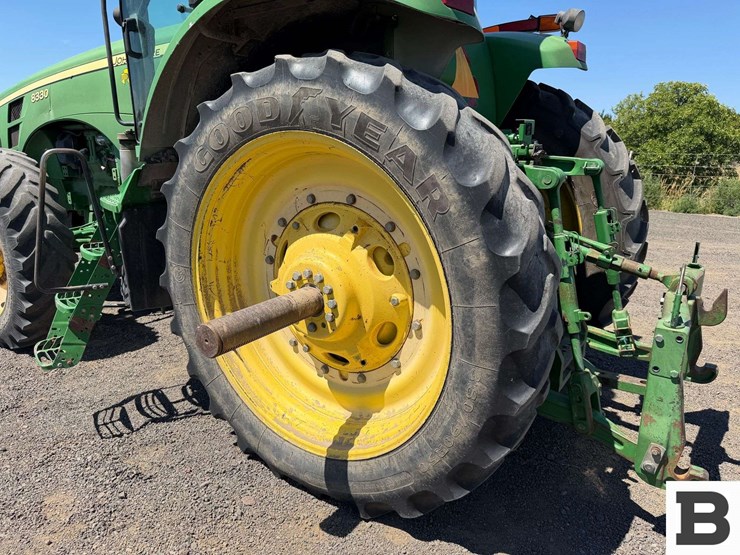 2007-john-deere-8330-image-24