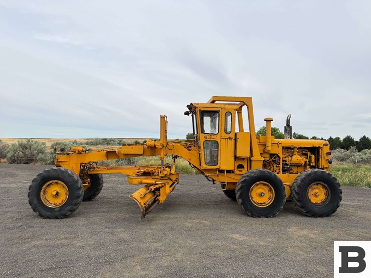 champion-d-600b-motor-grader-image-2