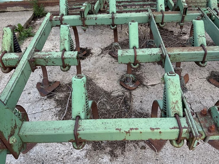 john-deere-1100-image-11
