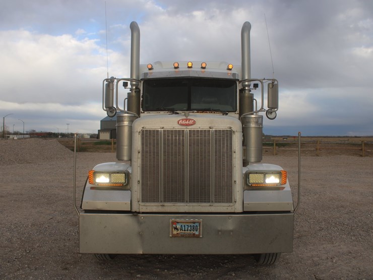 2006-peterbilt-379x-image-16
