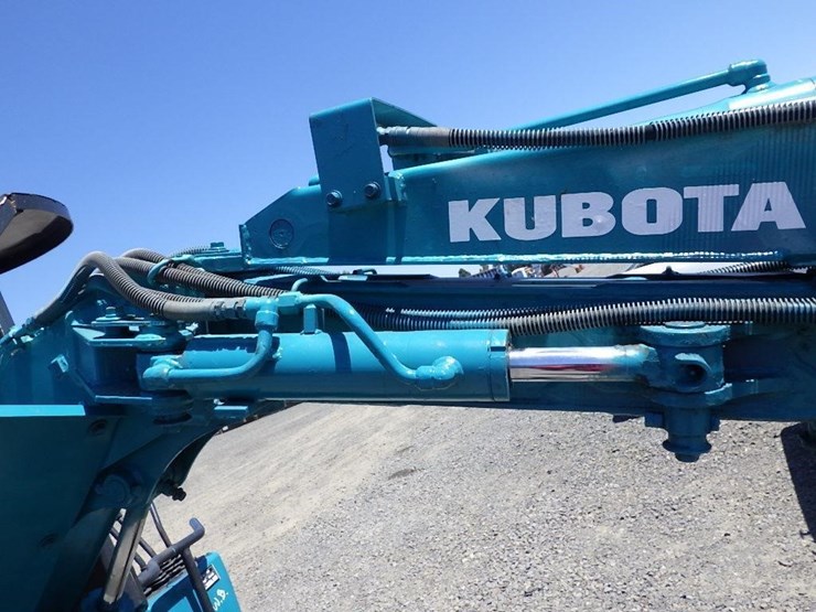 kubota-r-20p-hydraulic-excavator-image-23