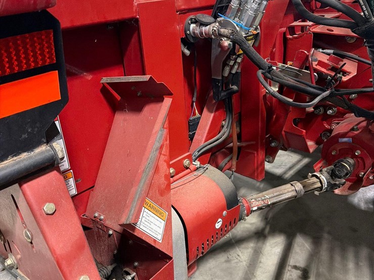 case-ih-3206-image-26