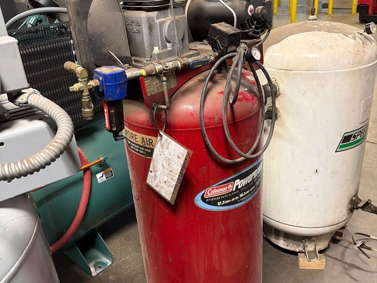 coleman-powermate-60-gallon-air-compressor-image-2