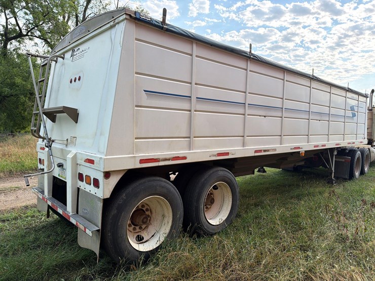 1999-maurer-32ft-semi-grain-trailer-image-3
