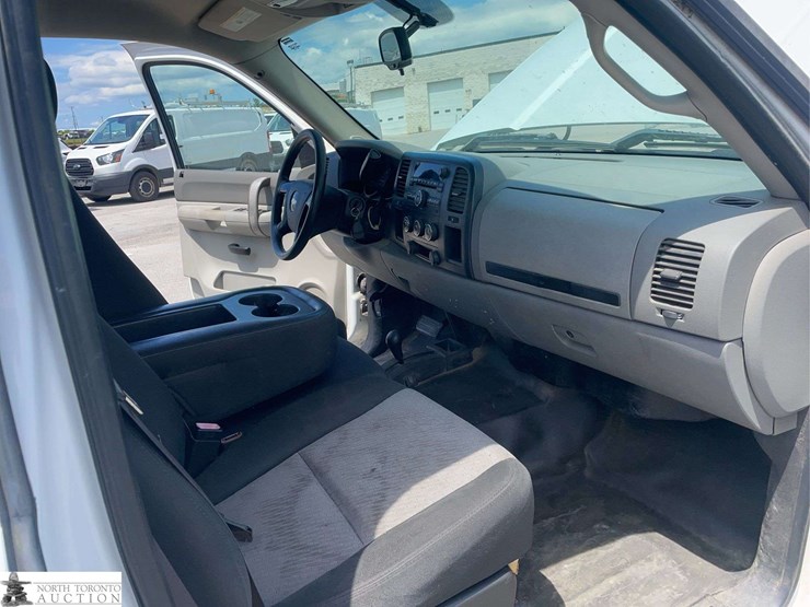 2008-chevrolet-silverado-1500-image-18