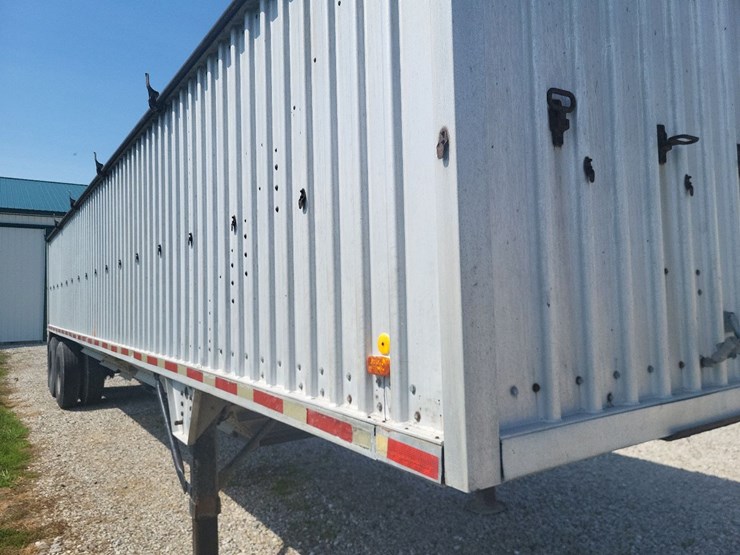 1978-chamberlain-jagh---500-tandem-axle-semi-hopper-trailer-image-16