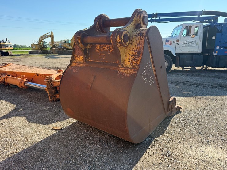 hitachi-ex750-5-image-62
