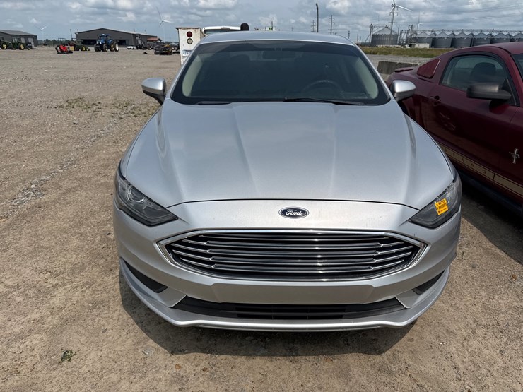 #48153-•-2017-ford-fusion-se-sedan-3fa6p0hd4hr287339-inv#-48153-image-2