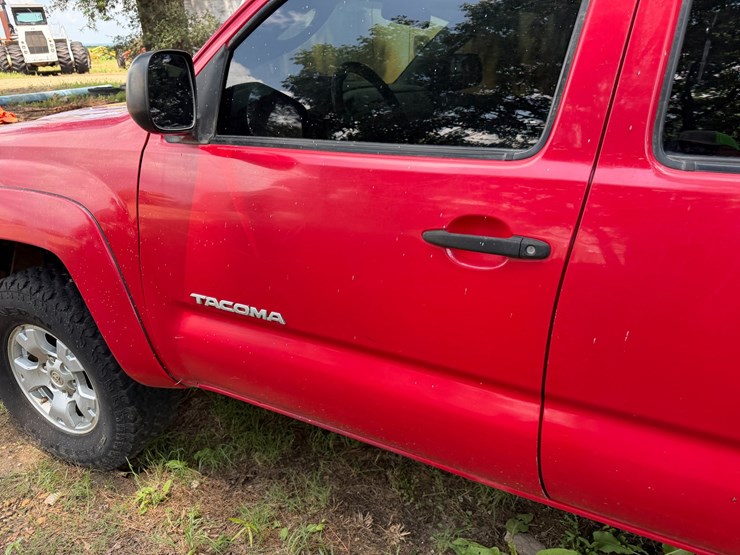 2006-toyota-tacoma-image-23