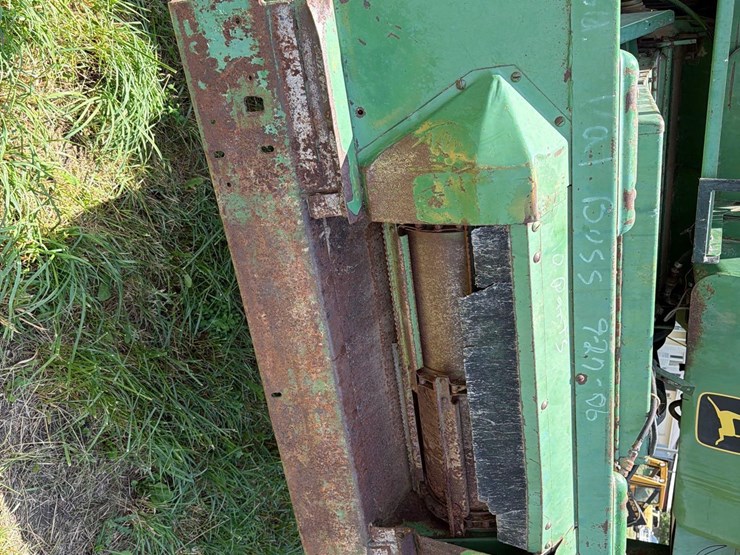 john-deere-4400-image-83