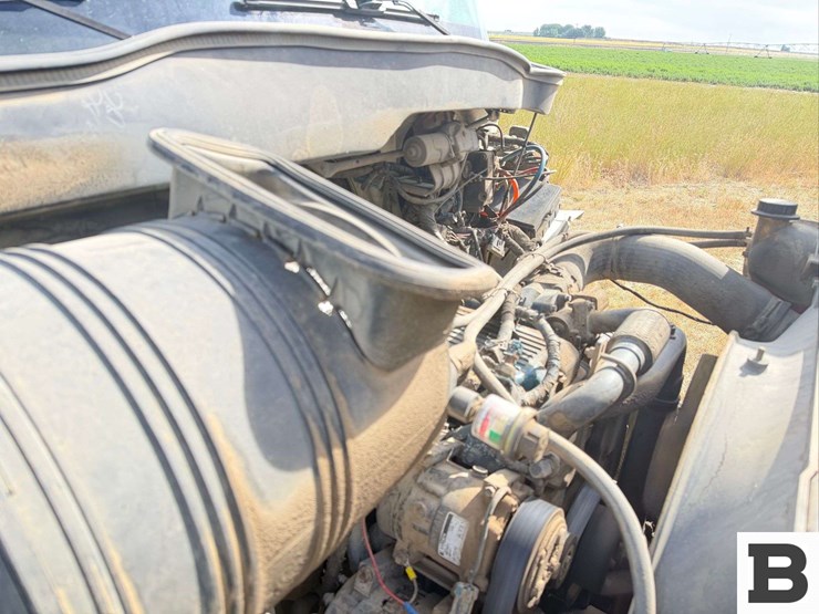2005-international-durastar-4400-image-39