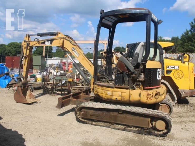 2005-caterpillar-303cr-image-2