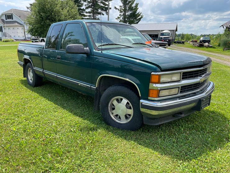1998-chevrolet-silverado-1500-image-3
