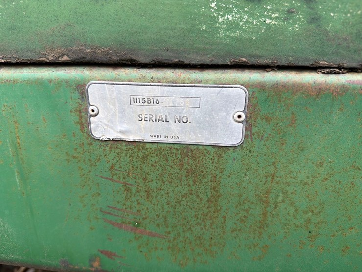 badger-18ft-front-unload-silage-wagon-image-25