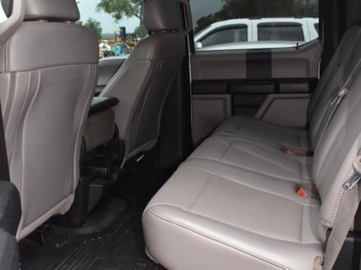 2019-ford-f350-image-12
