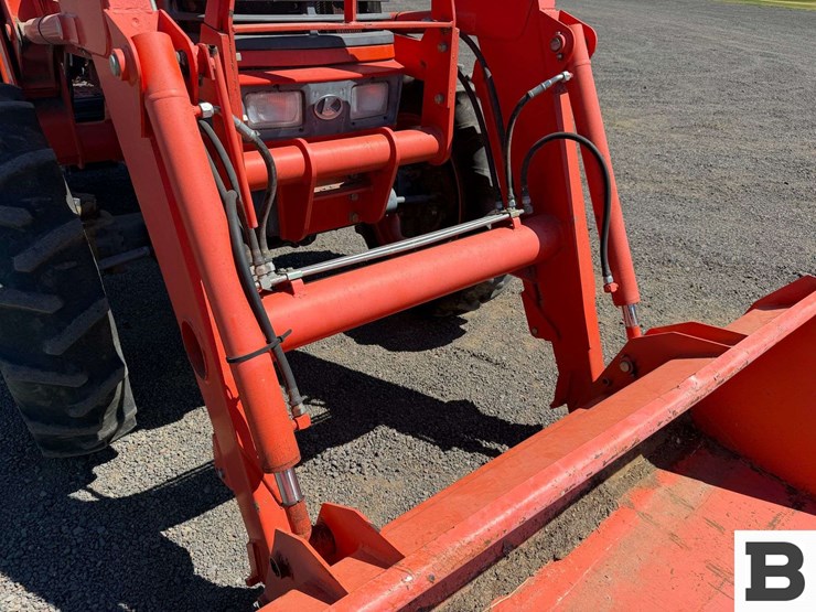 kubota-m6800-image-9
