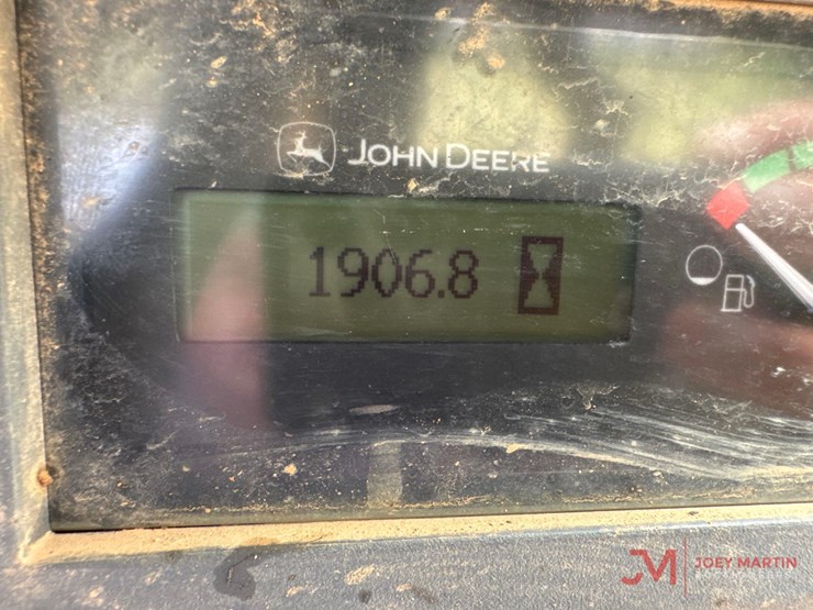 2024-deere-331g-image-24
