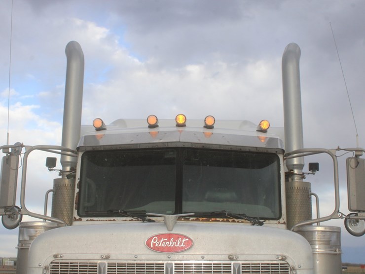 2006-peterbilt-379x-image-15