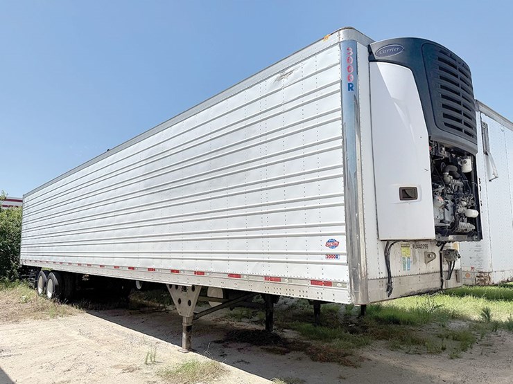 2012-utility-3000r-image-1