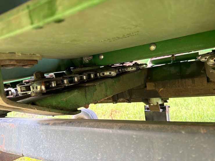 john-deere-8row30-corn-head-image-26