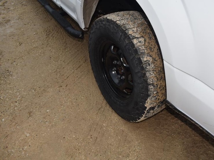 2016-ford-f150-image-8