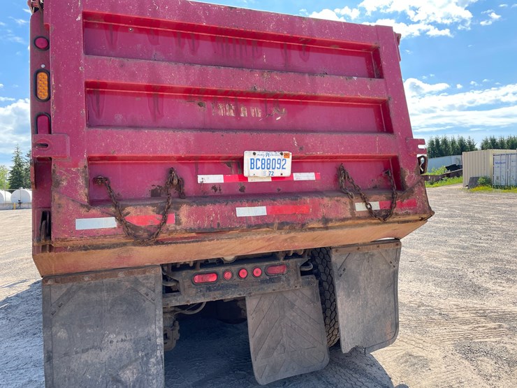 2007-mack-cl700-image-36