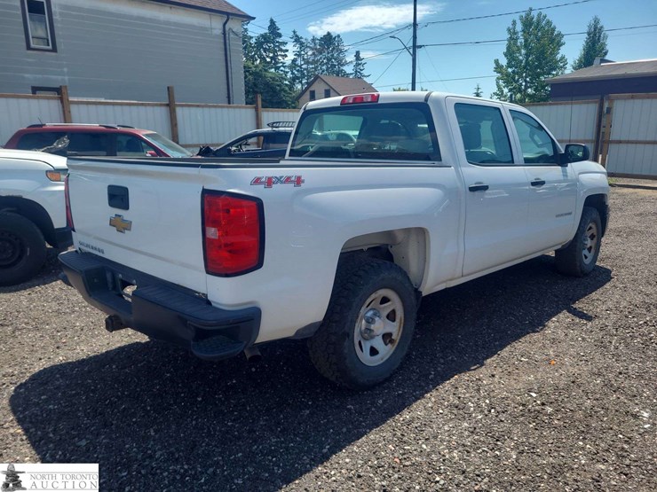 2015-chevrolet-silverado-1500-image-4