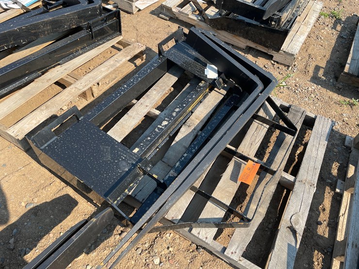 #18362-•-unused-2026-mower-king-skid-steer-forks-(princeton,-mn)-image-1
