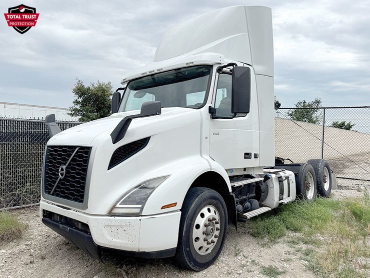 2020-volvo-vnr300-image-1