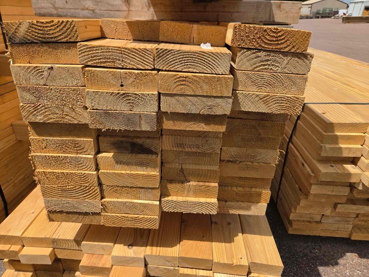 2x6-lumber-image-1